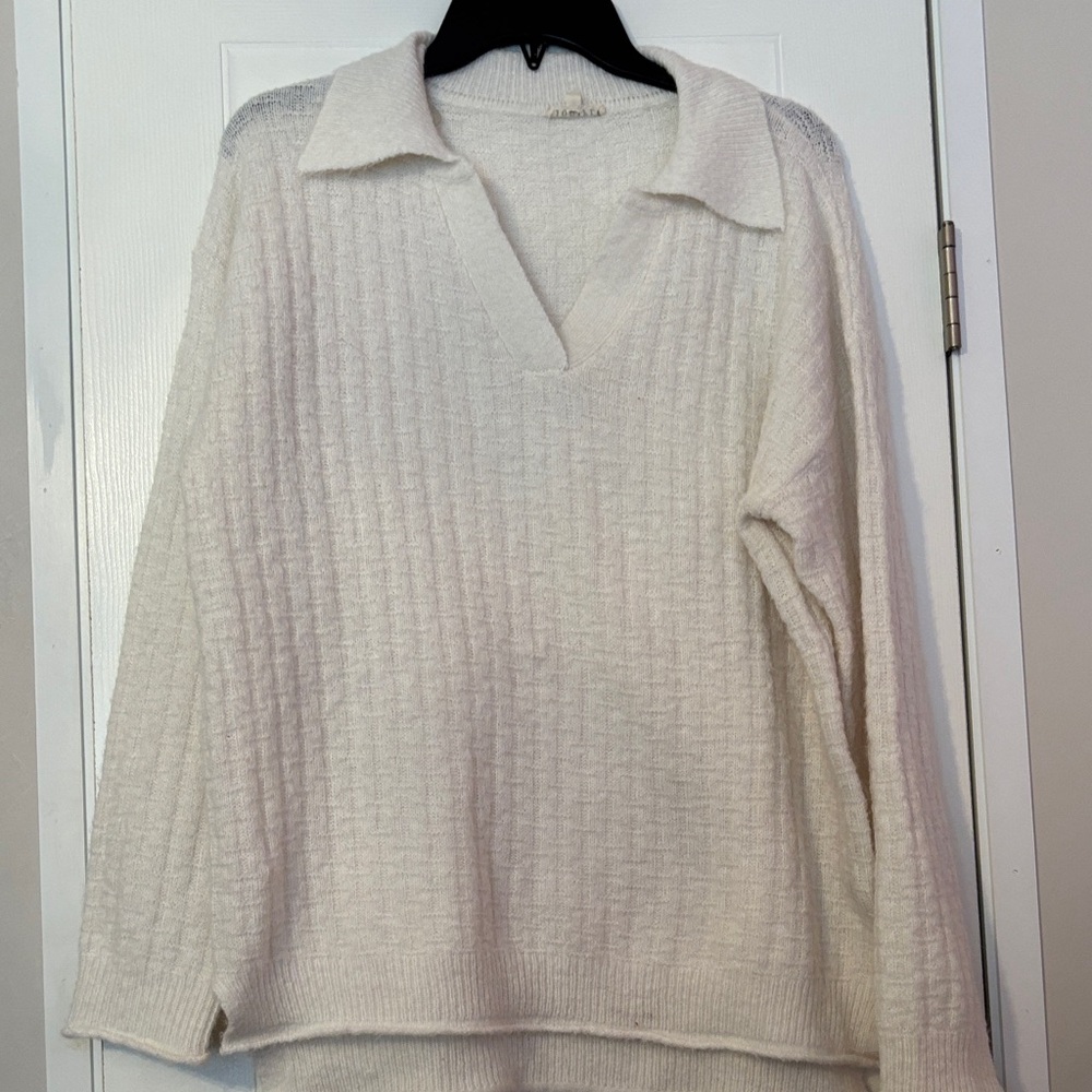 JODIFL Cream V-Neck Sweater for Women
